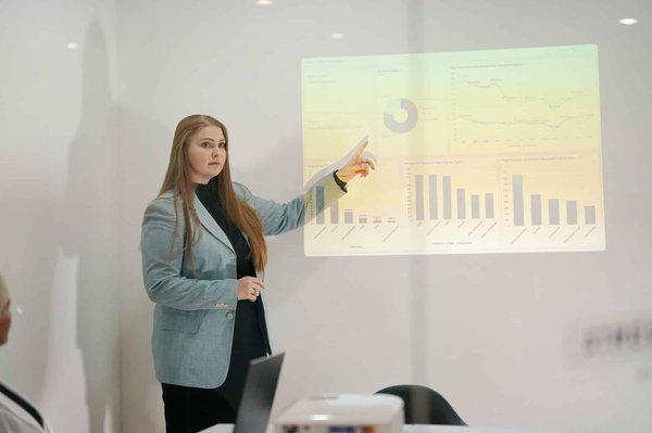 Quelles approches pour renforcer le leadership féminin dans les entreprises du secteur de l'énergie?